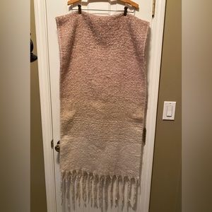 Mer sea & co. Always by the sea 96” polyester winter scarf.